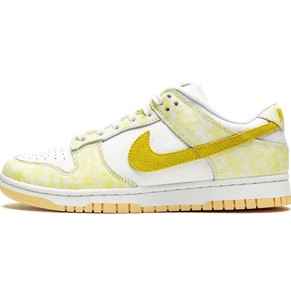 Nike Women’s OG trainers